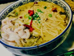 -轻捞慢起面馆(新世界百货店)