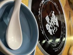 -左庭右院鲜牛肉火锅(金山万达店)