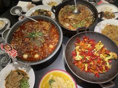 -麻六记(凤凰汇店)