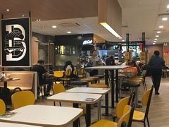用餐区-麦当劳(华融店)