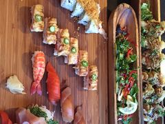 -Green Leaf Sushi l Kitsilano