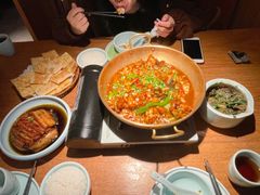 -沅江水·湖南家宴(南村万博长隆商圈店)