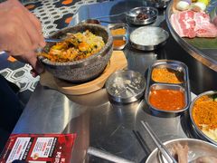 -哈哈碳都·牛肋条无限自助烤肉(宝龙店)