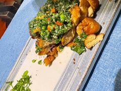 -香巴拉云南餐厅(华莱坞店)