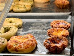 -HOT CRUSH趁热集合·现烤面包(上海环球港店)