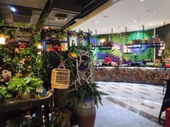 -舌尖上的食缘花园主题餐厅