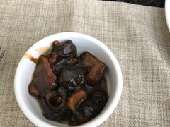 -东方红海鲜百汇(国际大厦店)