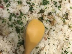 -香佰里鲜货火锅(佳乐金街店)