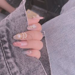 点击看大图 -ZX·美睫设计师汇聚店