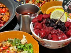 -萍姐火锅·公路夜市(武汉首店)