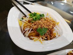凉豆粉米线-瑞丰园庭院餐厅·白族传统家常菜