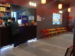 -煲王粤菜餐厅(中侨中心店)