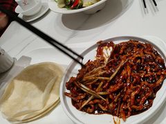 -梅利汴京烤鸭•开封豫菜地标店(铁北街店)
