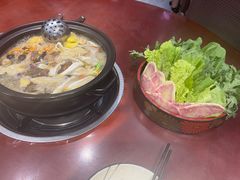 -菌之家·专业纯野生菌火锅·特色炒菌