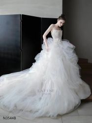 -Color卡诺婚纱礼服馆(南京严选店)