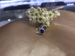 -威德钻石-克拉钻大本营(南京东路店)