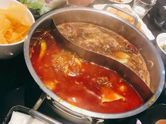 -唯爱KTV聚会餐厅(仙林东城汇店)