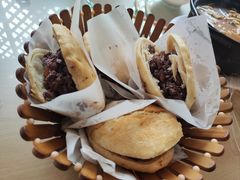 -闫家驴肉老店(华电一校店)