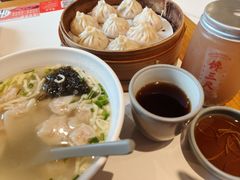 -馋三尺蟹粉小笼(人民广场店)