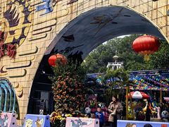 -顺德大良半月城游乐场