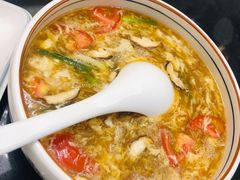 鱿鱼酸辣汤-旺达小吃•三十年福州菜(正大广场店)