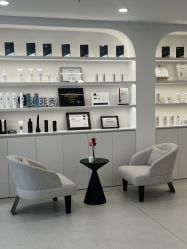 -JNK皮肤管理中心