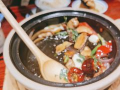 -沙胆彪炭炉牛杂煲(上海日月光广场店)