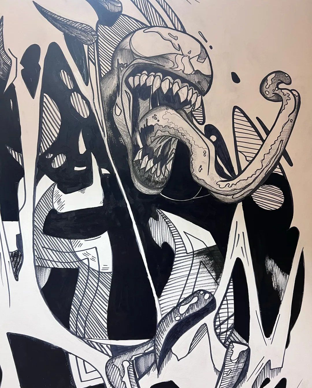 灰白黑的色彩游戏