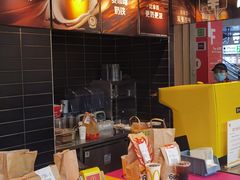 -麦当劳(中二横路店)