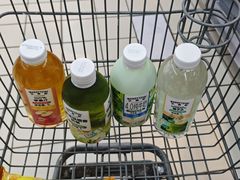 -沃尔玛(前山店)