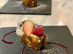 -La Mer Restaurant & Lounge