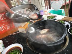 -老杨砂锅鱼庄