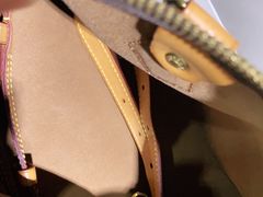 -IRENCE伊琳丝奢侈品皮具护理(二手鉴定世界广场店)