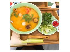 -越弥越南传统美食馆