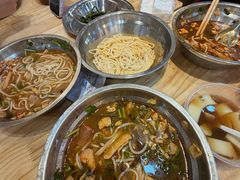 -柳州肥姨妈大骨螺蛳粉(东靖路店)