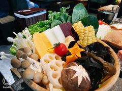 -湊湊火锅·茶憩(新中关购物中心店)
