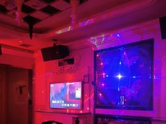 -W20 SHINING Party·K(悦豪和平路店)