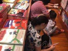 -西西弗书店&矢量咖啡(壹方购物中心店)