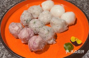 Hand-Beaten Fresh Four Treasure Meatballs