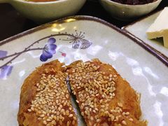 -毛辣果·贵州红酸汤牛肉火锅(西单店)