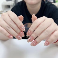 -SZ轻奢自助美甲美睫