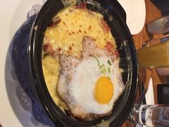 Geneva-Geneva日内瓦餐厅(西郊宝成花苑店)