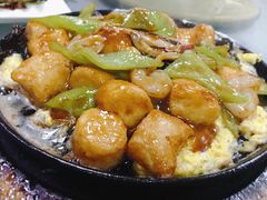 -老东镇啤酒屋海鲜加工·蒸汽海鲜·海鲜烧烤(台东店)