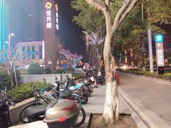 -星光耀广场(安吉路店)