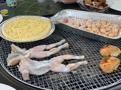 -田园东方蜜桃村的田野营地