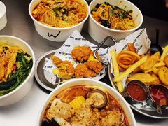 -W COLLECTIVE  DESSERT SHOP
