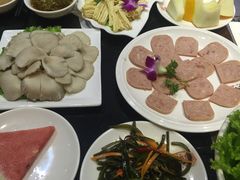 -重庆德庄火锅(体育中心店)