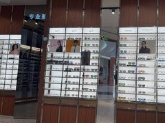 -LensCrafters亮视点(朝阳大悦城店)