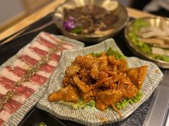 -臻牛烤肉