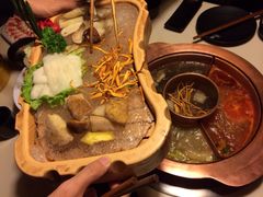 -滇釜火锅·能喝汤的火锅(车公庄店)